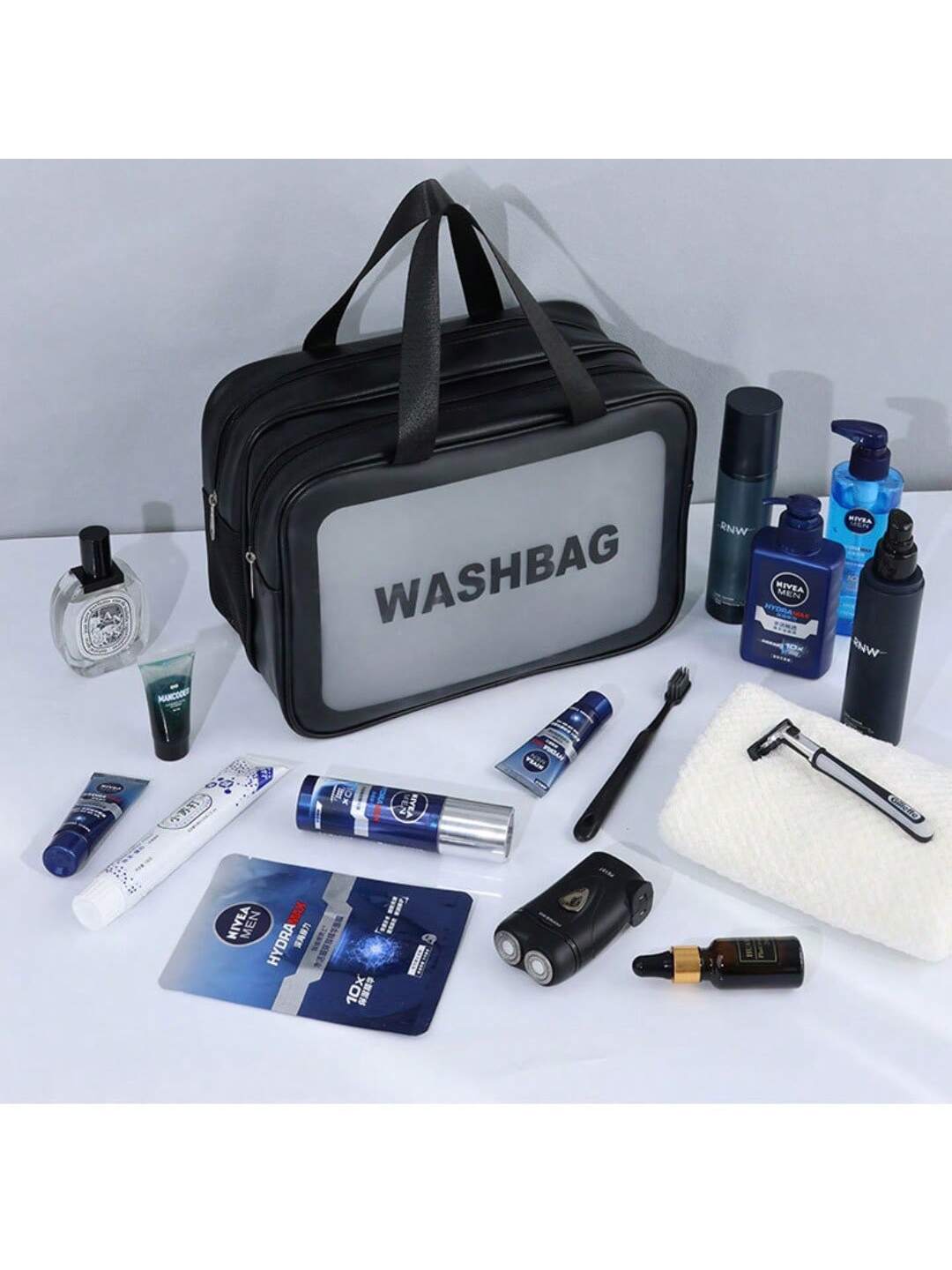 CarryNest Washbag Organizer mit Pflegeprodukten